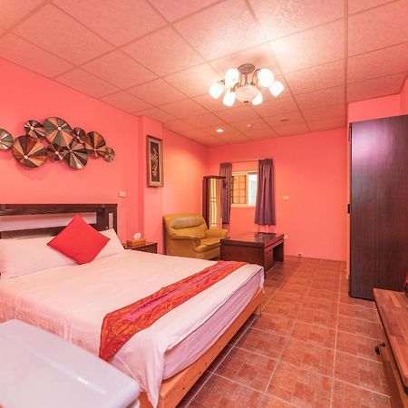 Fumigate Hotel Kota Tua Kota Tua Hengchun Bagian luar foto